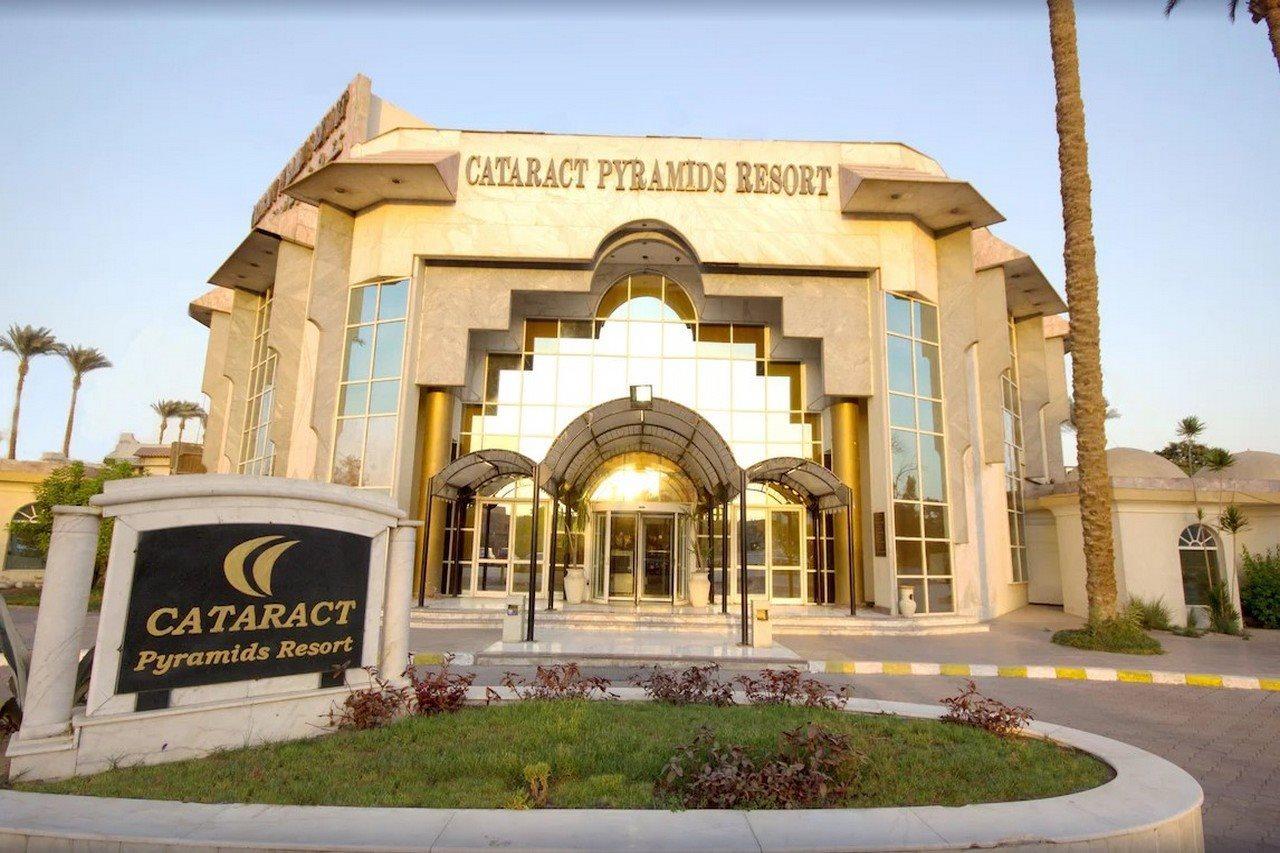 Cataract Pyramids Resort Kafret el-Gabal Exterior foto