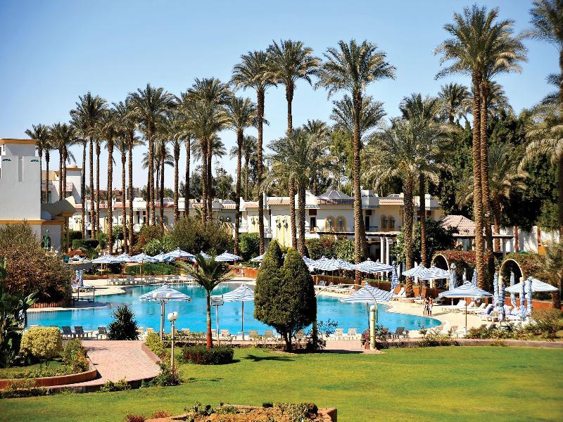 Cataract Pyramids Resort Kafret el-Gabal Exterior foto